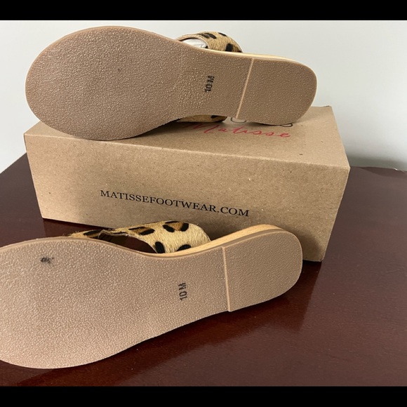 NIB - COCUNUTS by Matisse “Whitney”leopard print calf hair sandals Size 10M - Picture 3 of 4